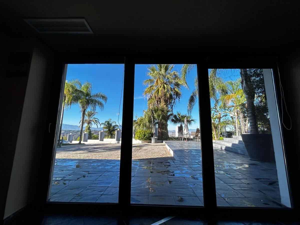 Villa La Paz En Alhaurin El Grande, Malaga מראה חיצוני תמונה